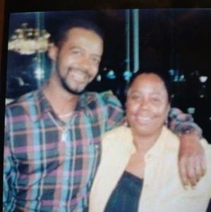 Meet your Posher, Roxanne